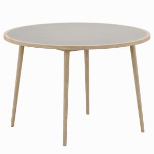 Nina Round Table