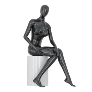 Abstract Female Mannequin 20